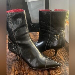 COUCH Classic Black Leather Pointed Toe Women's Boots with Pink Zip Detail